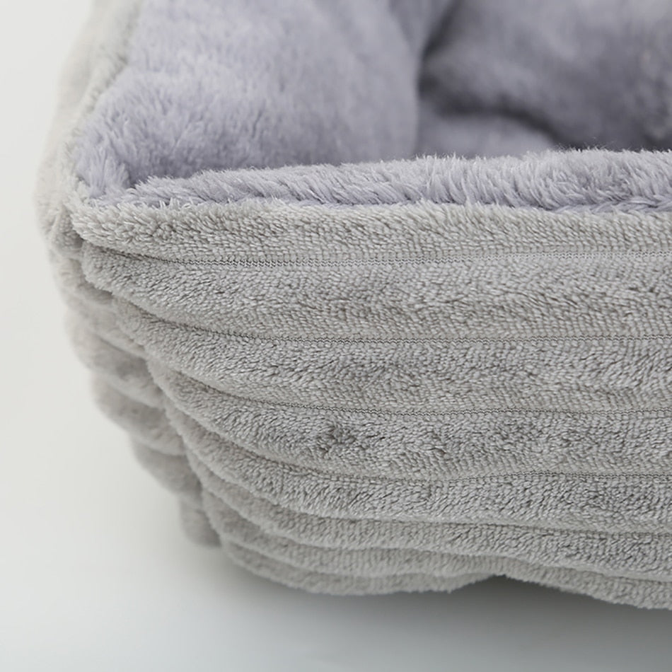 Cama Rectangular de Felpa para Perros y Gatos